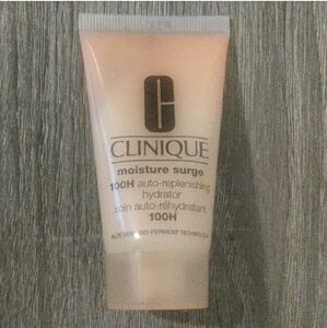 Clinique moisture surge